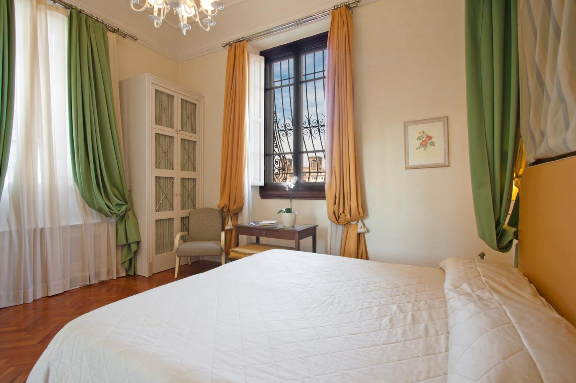 Serristori Palace Aparthotel Firenze